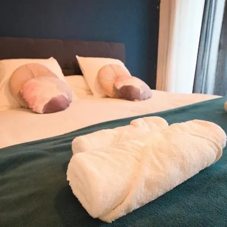 Lägenhet *grand T3*lumineux*vue*parking*